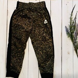 Nike 4t boys jogger pants camo style